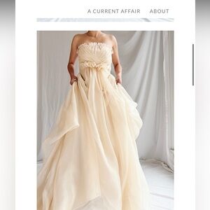 Vintage Cream Wedding Dress